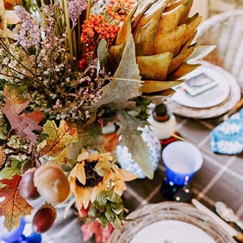 Thanksgiving Decor at the Lake