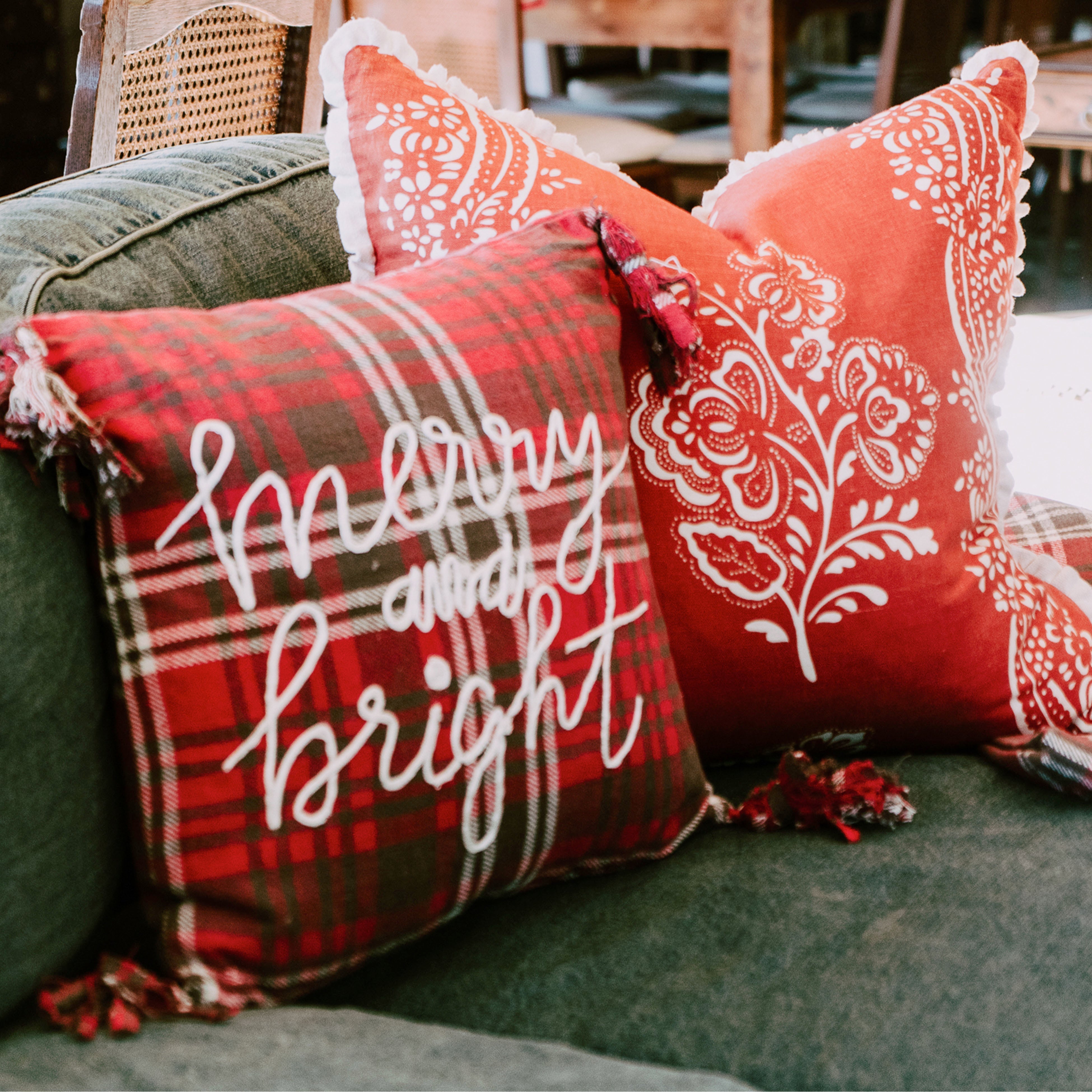 Holiday Pillows Provide "Pop!"