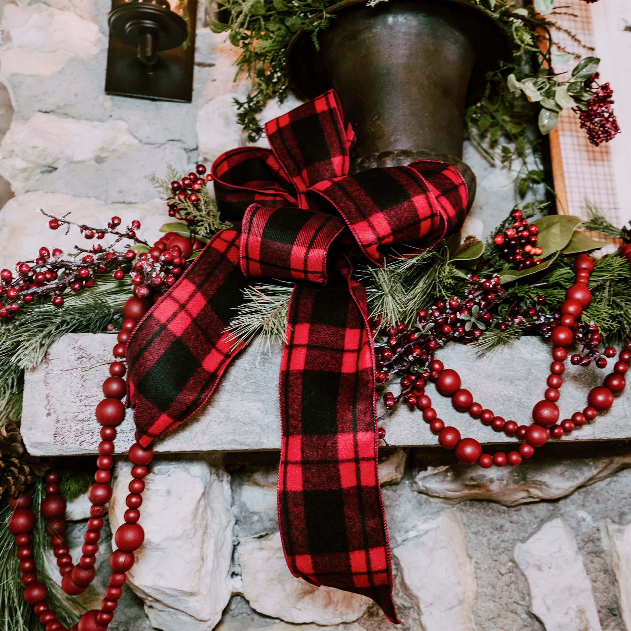 Tying a Six-Loop Bow DIY